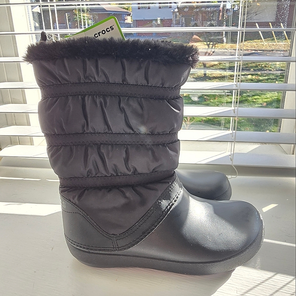 COPY - Crocs winter boots